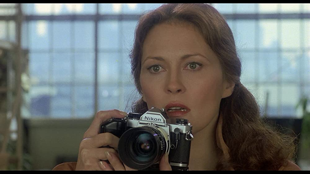 「アイズ」フェイ・ダナウェイの画像