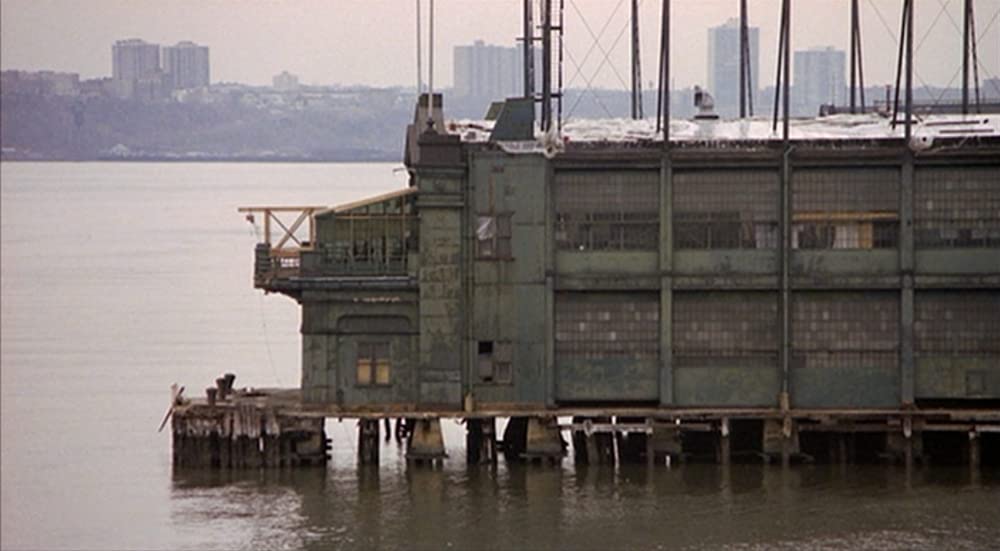 「アイズ」の画像