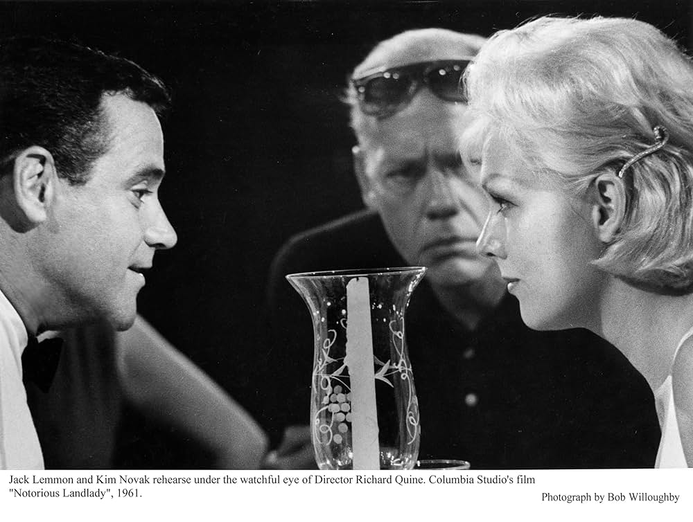 悪名高き女の画像