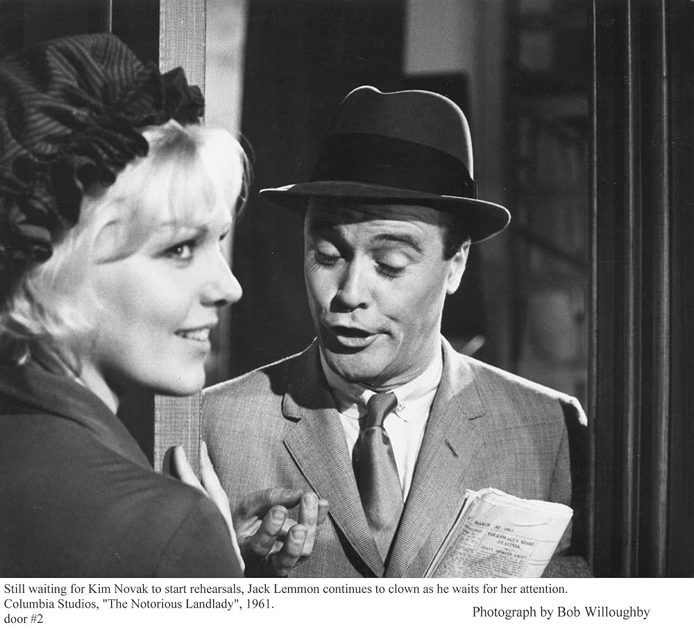 悪名高き女の画像