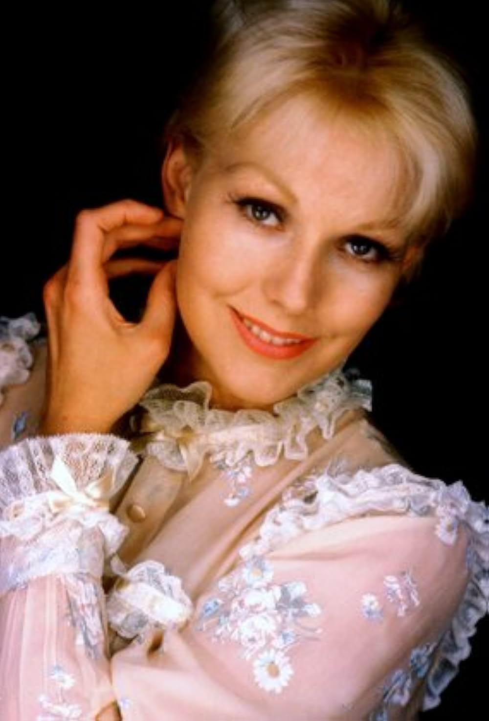 悪名高き女の画像