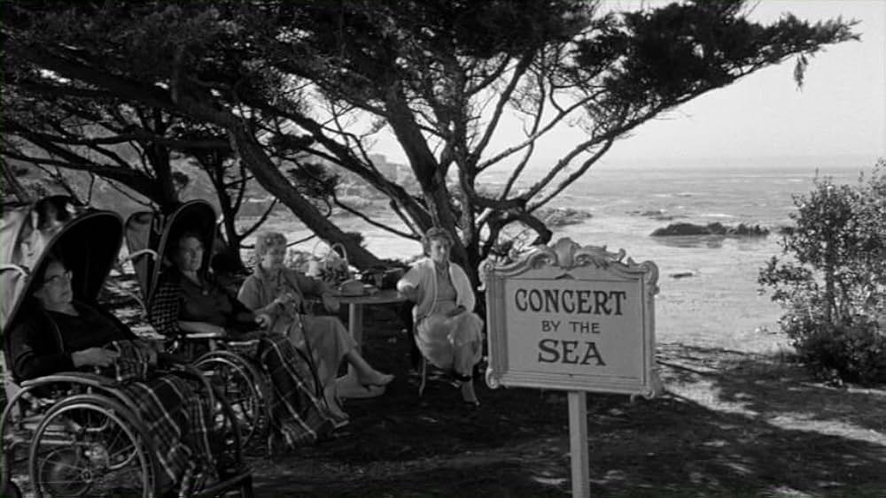 悪名高き女の画像