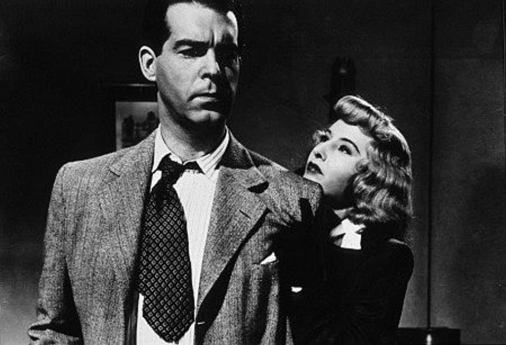 「深夜の告白」バーバラ・スタンウィック & フレッド・マクマレイの画像