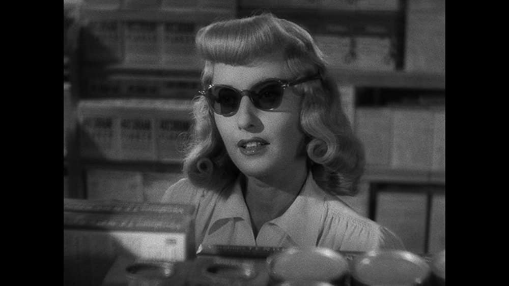 「深夜の告白」バーバラ・スタンウィックの画像