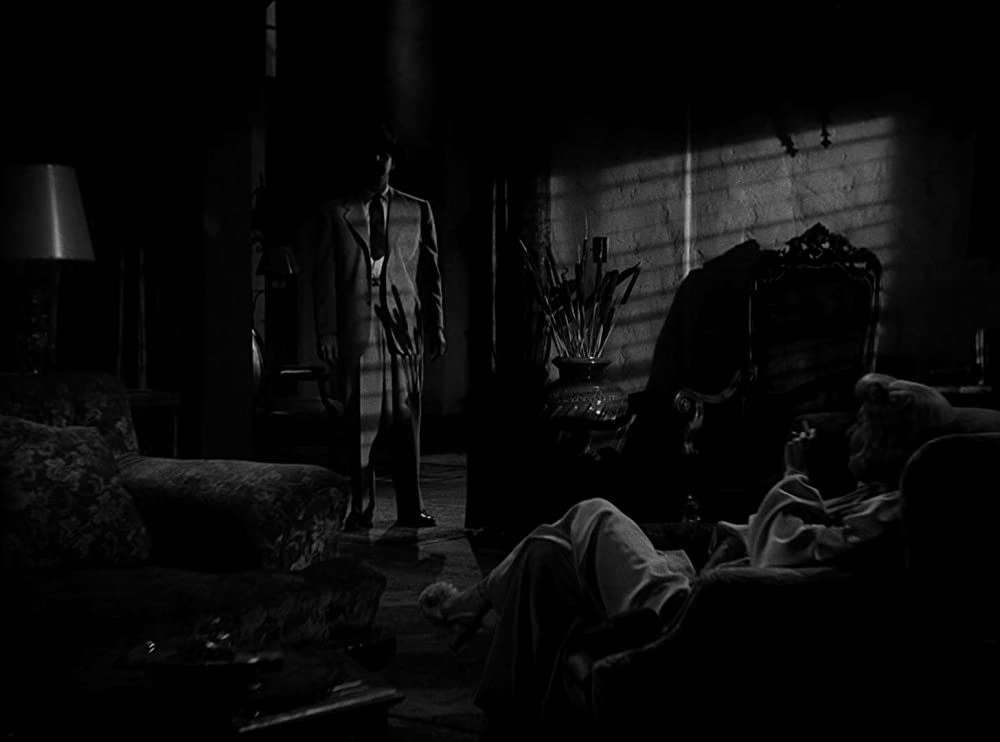 「深夜の告白」バーバラ・スタンウィック & フレッド・マクマレイの画像