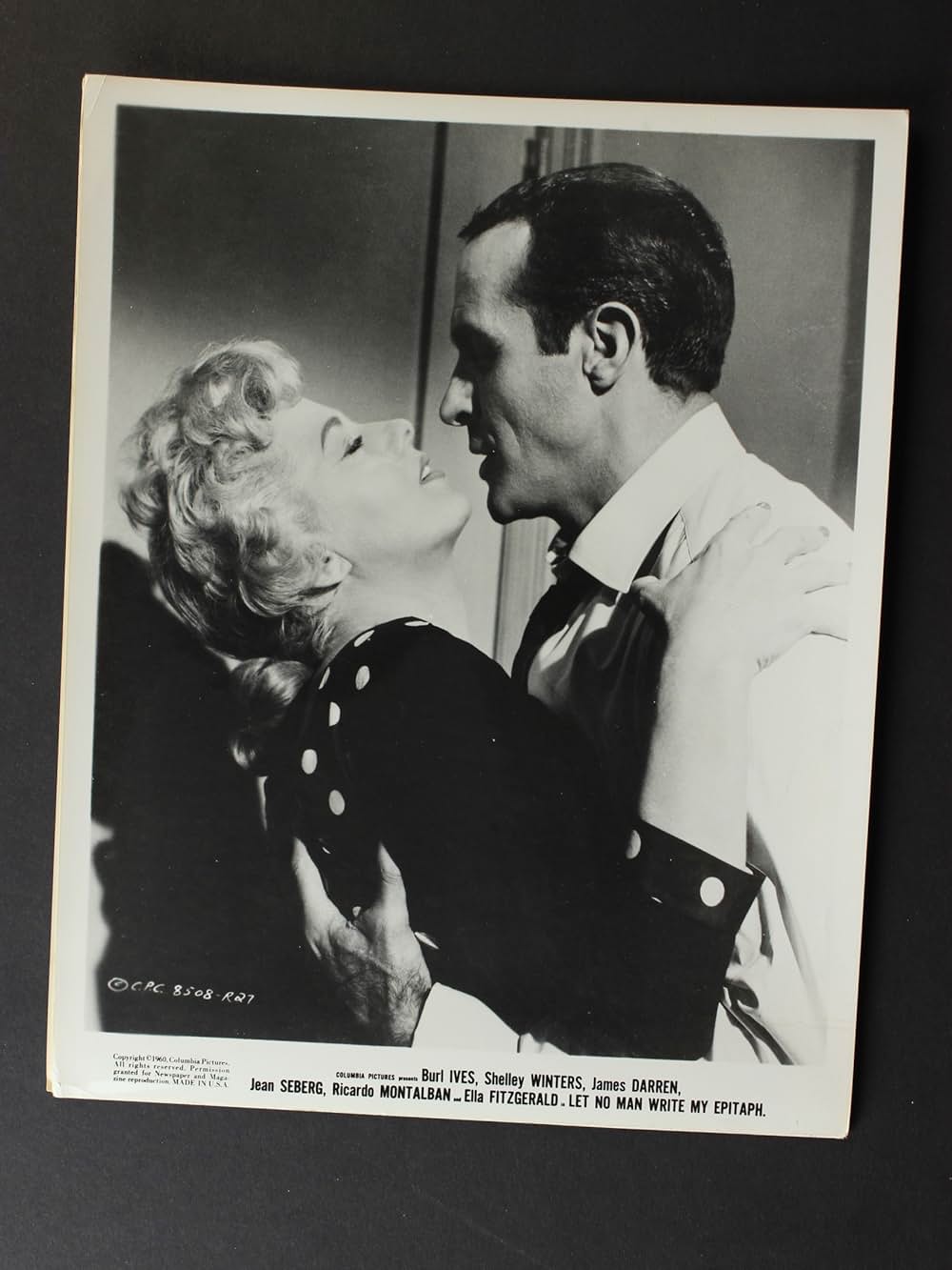 俺の墓標は立てるなの画像