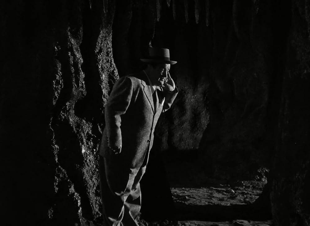 凸凹殺人ホテルの画像