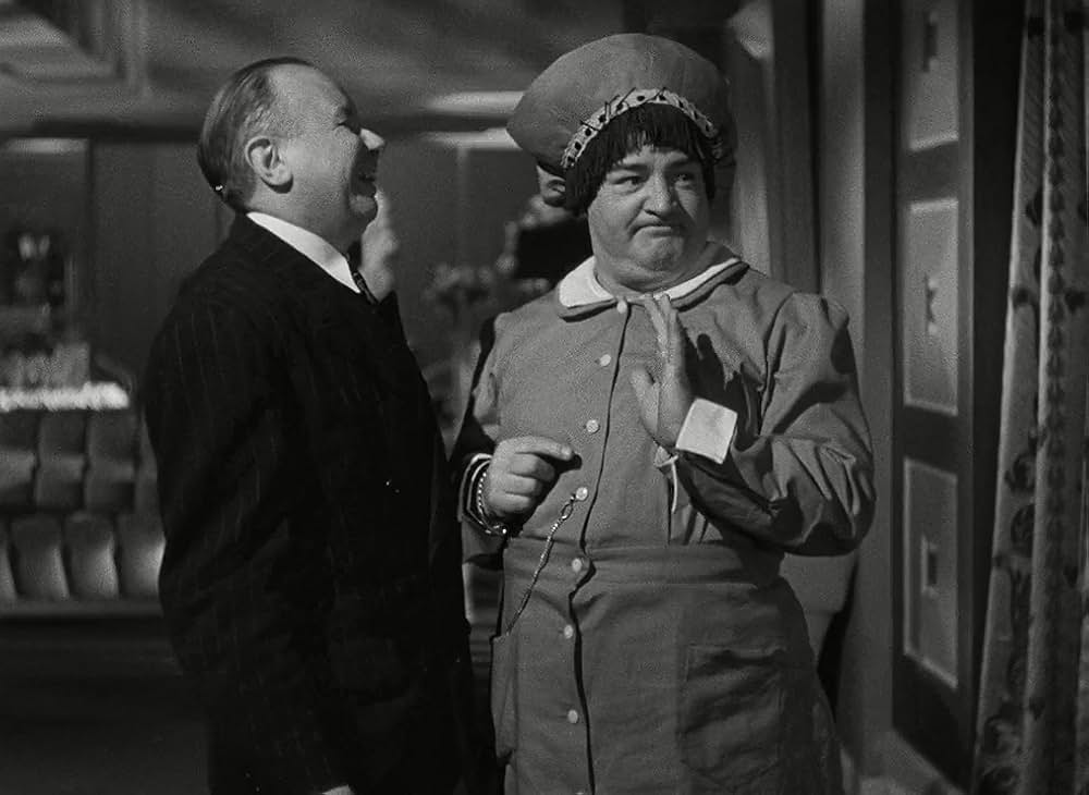 凸凹殺人ホテルの画像