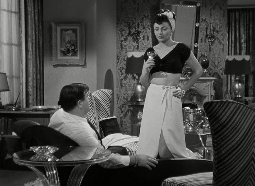 凸凹殺人ホテルの画像