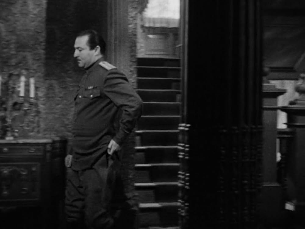 鉄のカーテンの画像