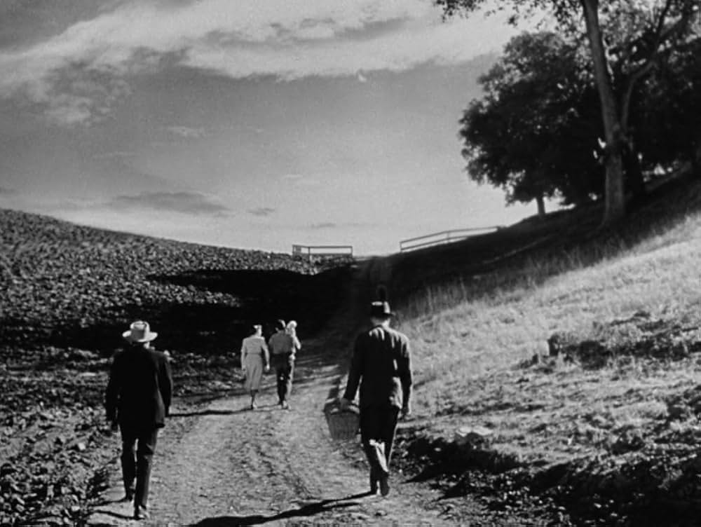 鉄のカーテンの画像