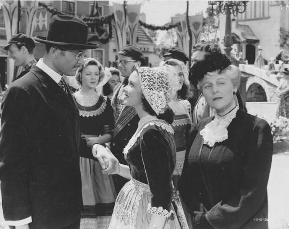 花の合唱（コーラス）の画像