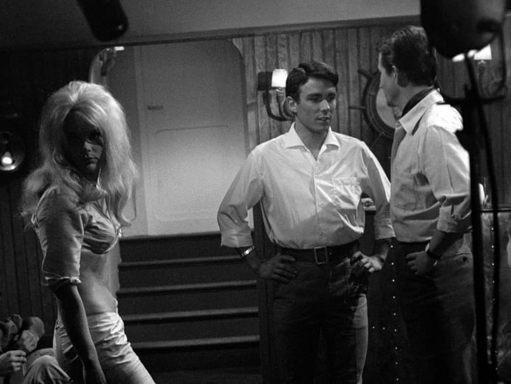 甘い暴力の画像