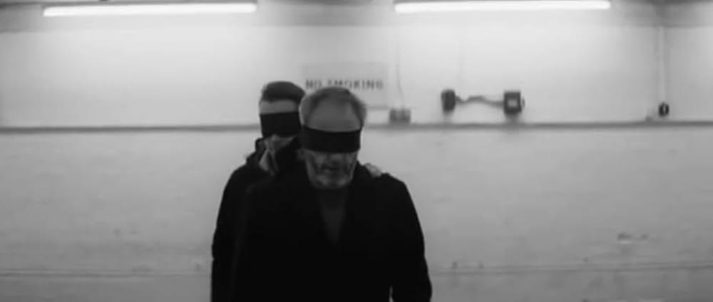 暗闇の金庫の画像