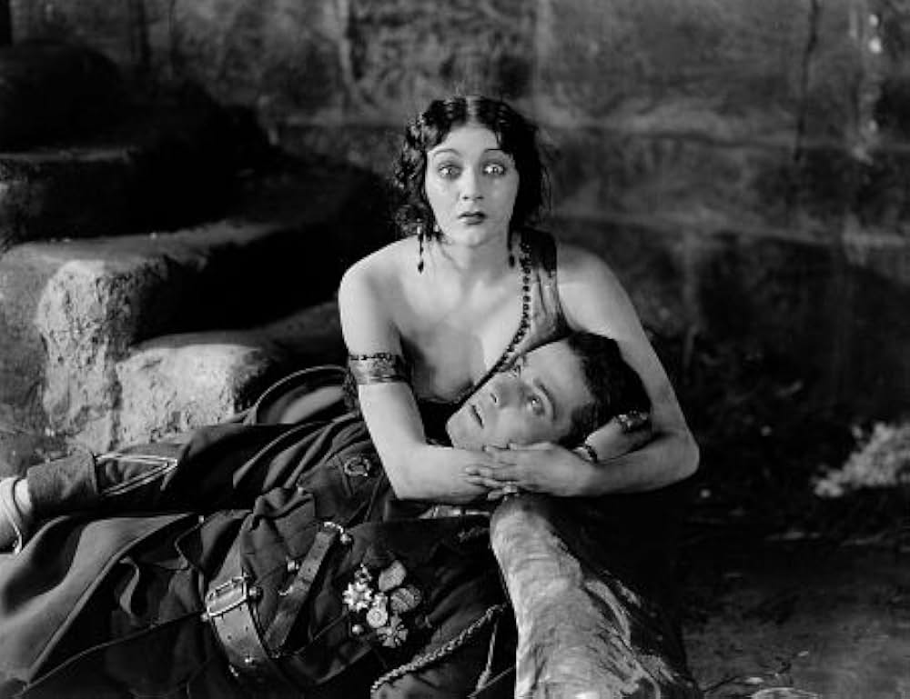 心なき女性の画像