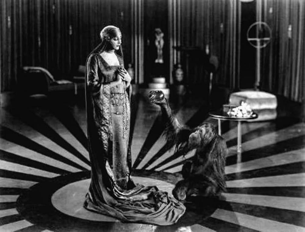 心なき女性の画像