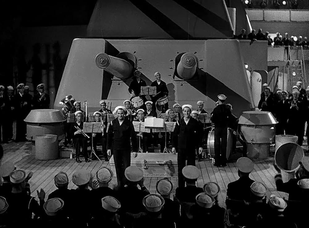 凸凹海軍の巻の画像