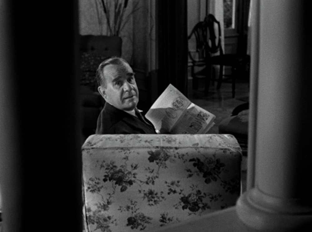 疑惑の影の画像