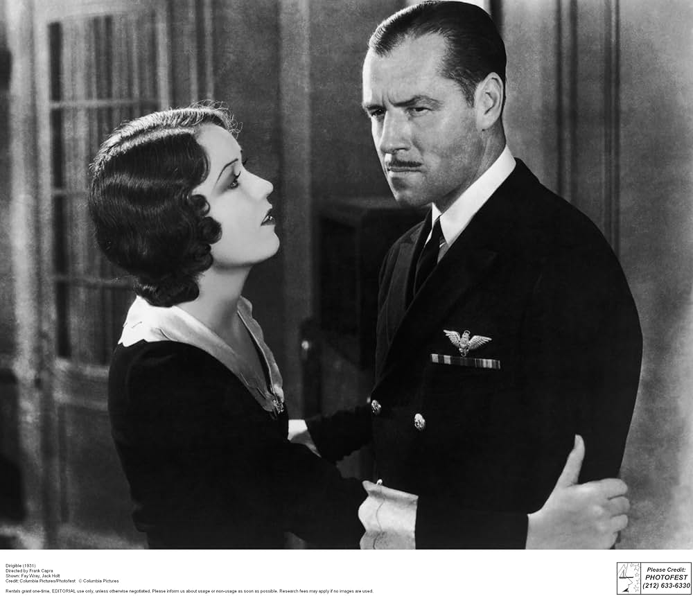 大飛行船の画像