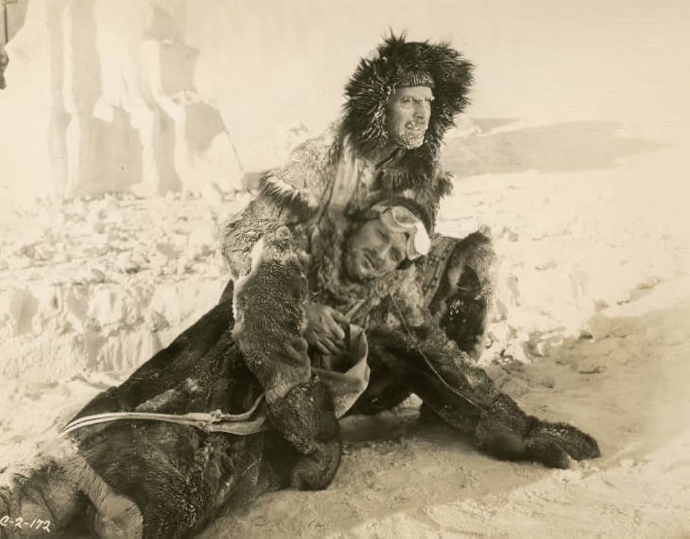 大飛行船の画像