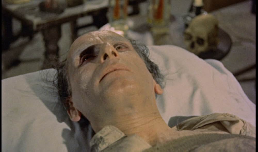 生きていた吸血鬼の画像