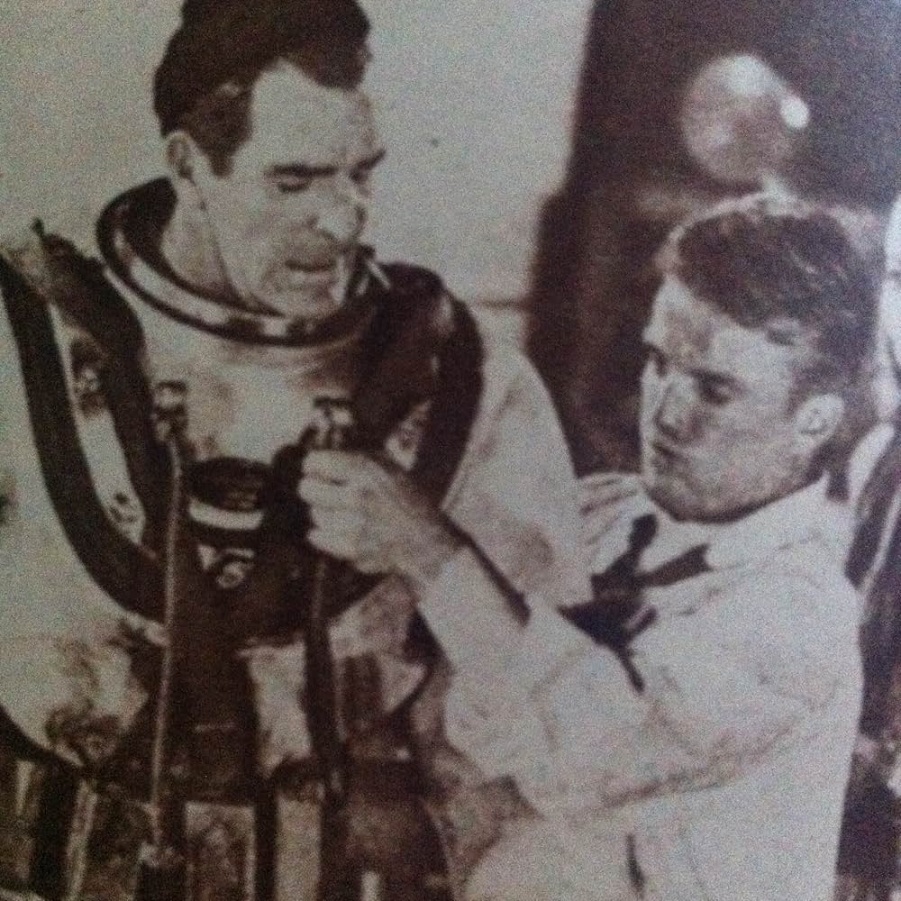 怪船シー・ホーネットの画像