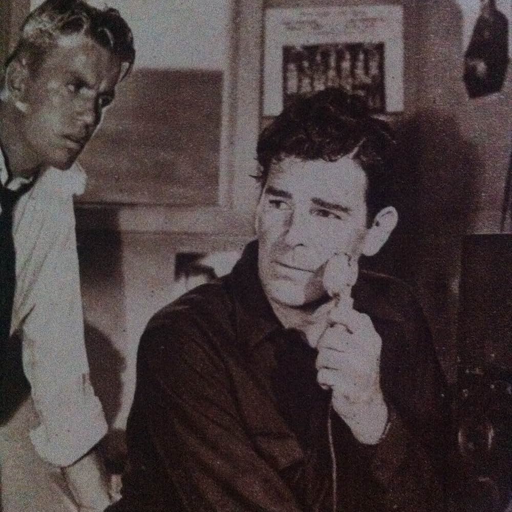 怪船シー・ホーネットの画像