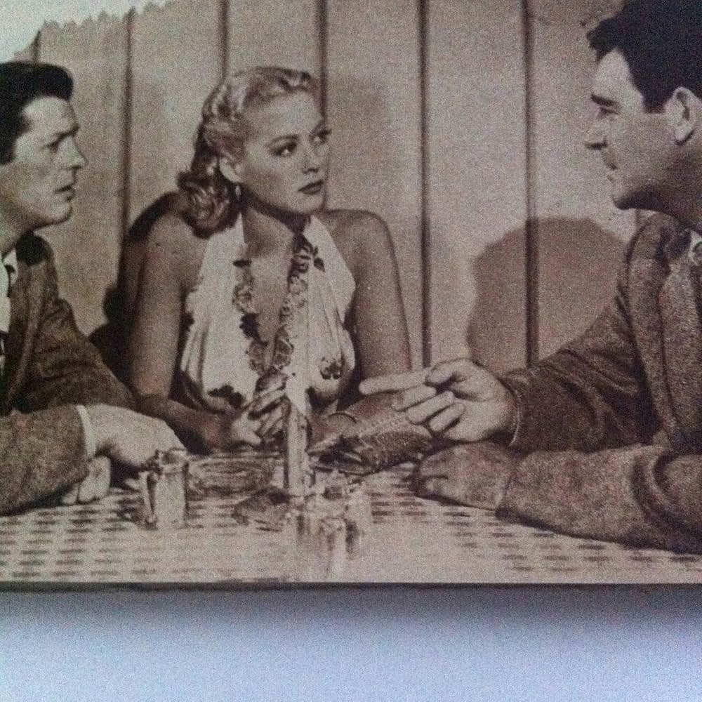 怪船シー・ホーネットの画像