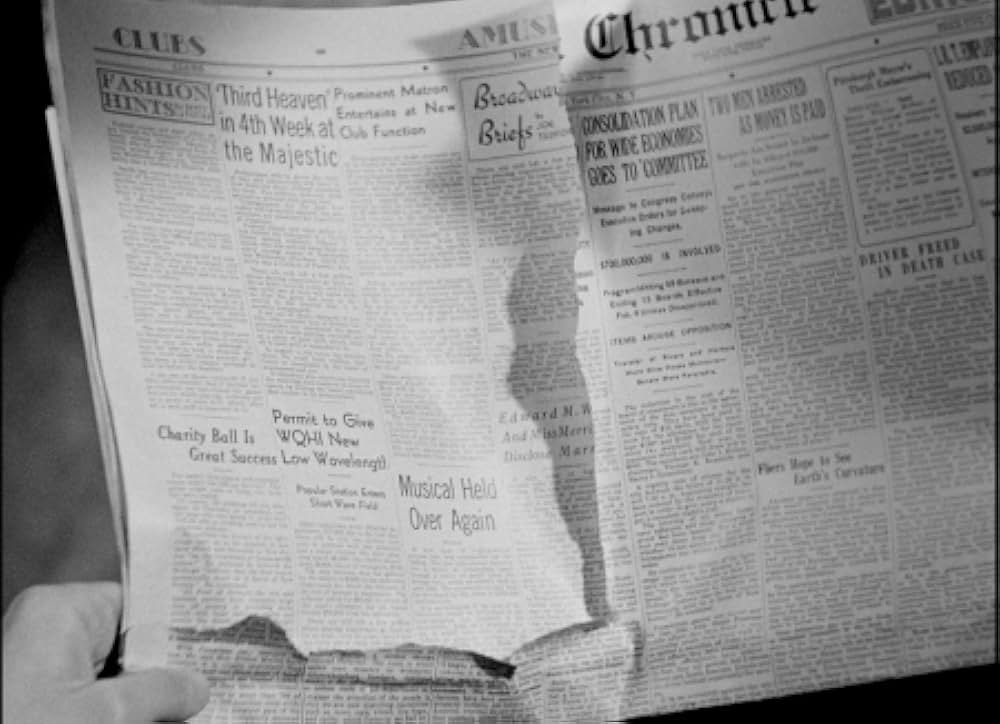 頓馬と金髪娘の画像