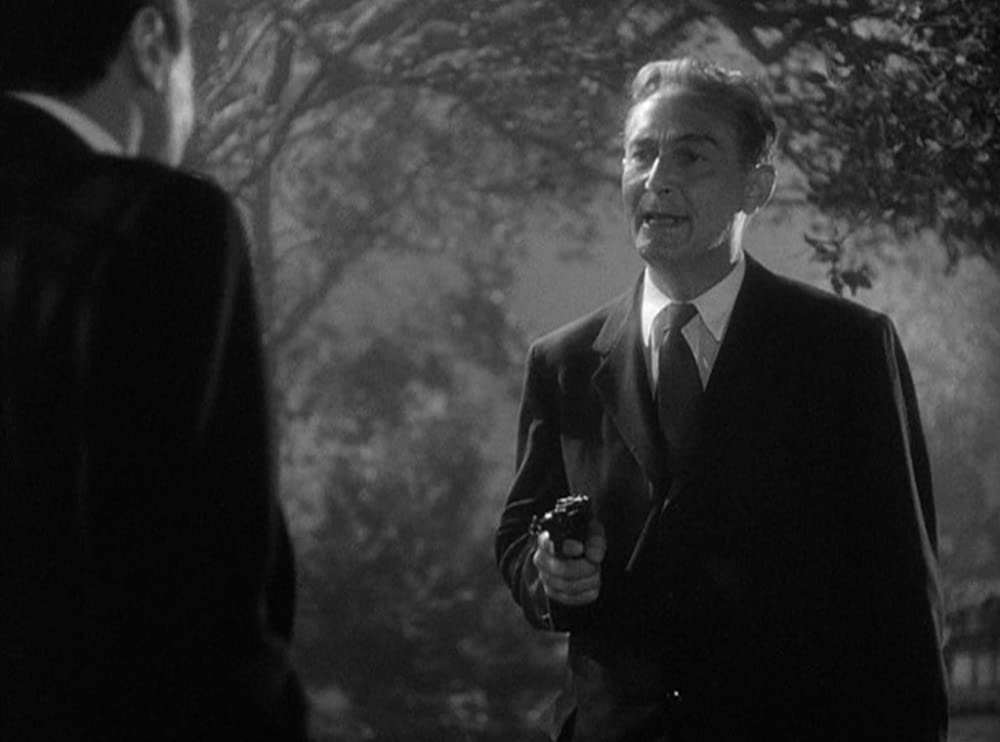 「ラインの監視」ポール・ルーカスの画像