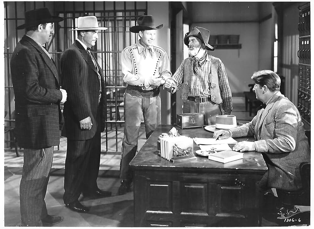 国境の狼群の画像