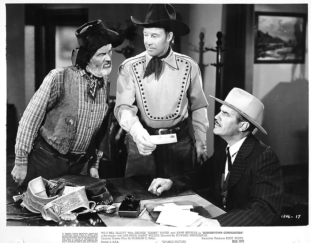 国境の狼群の画像