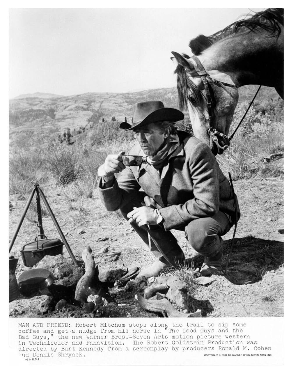 悪党谷の二人の画像