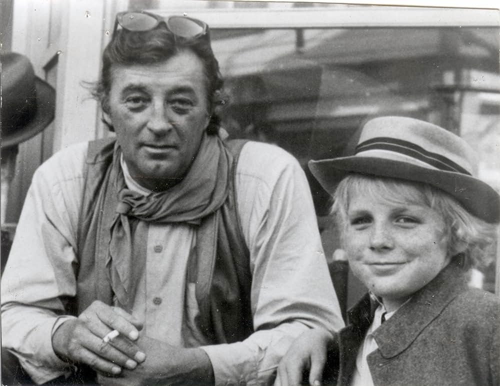 悪党谷の二人の画像