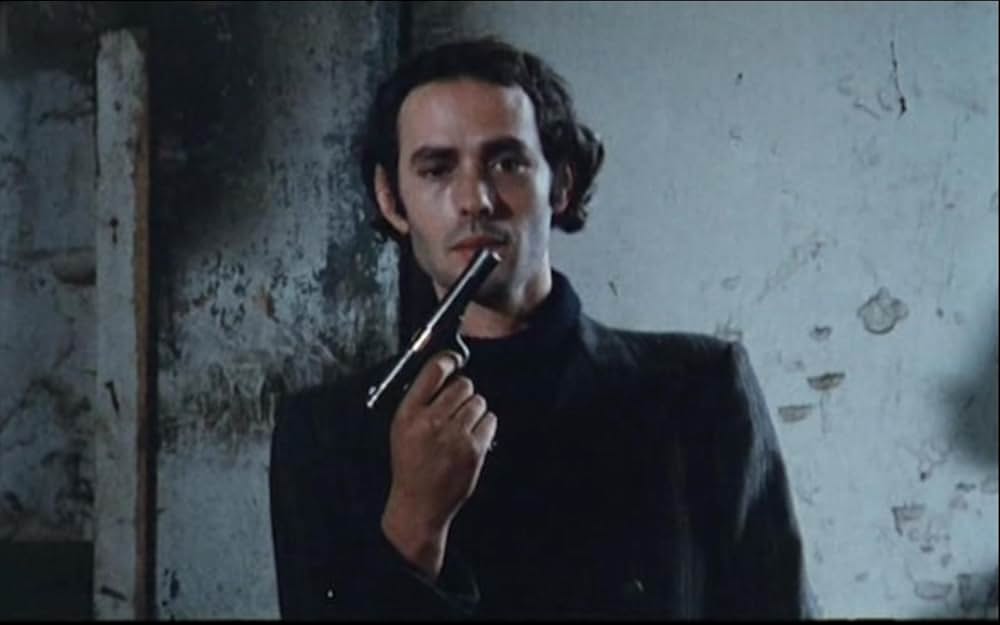 赤いポスターの画像