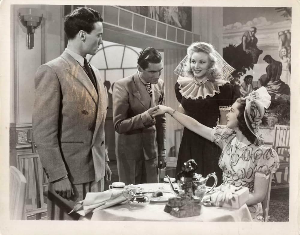 七つの月のマドンナの画像