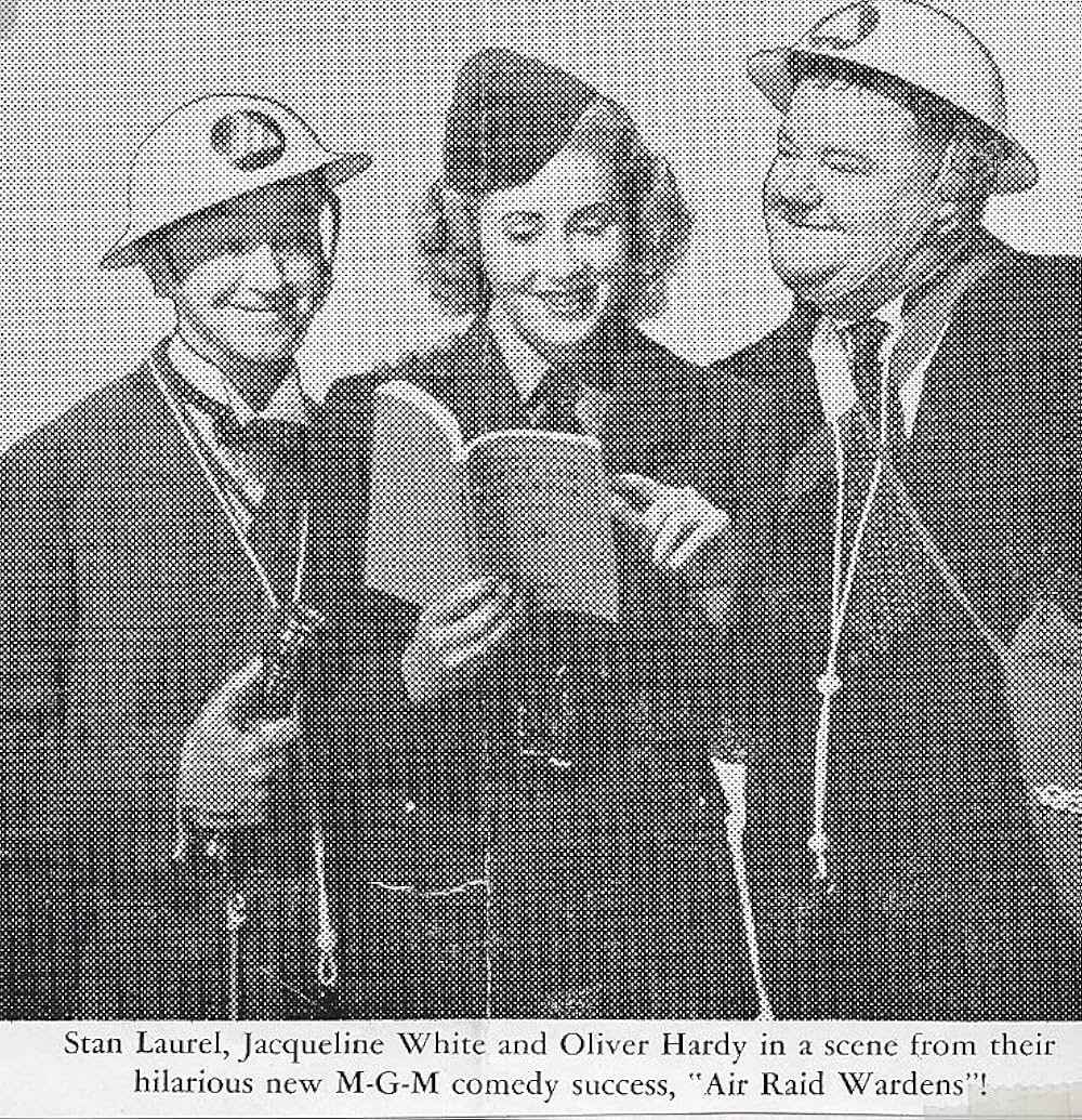 極楽スパイ狩りの画像