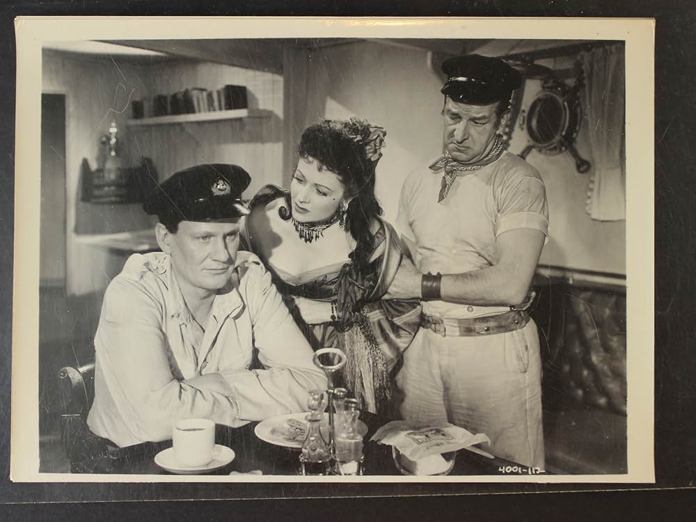 嵐に叛く女の画像