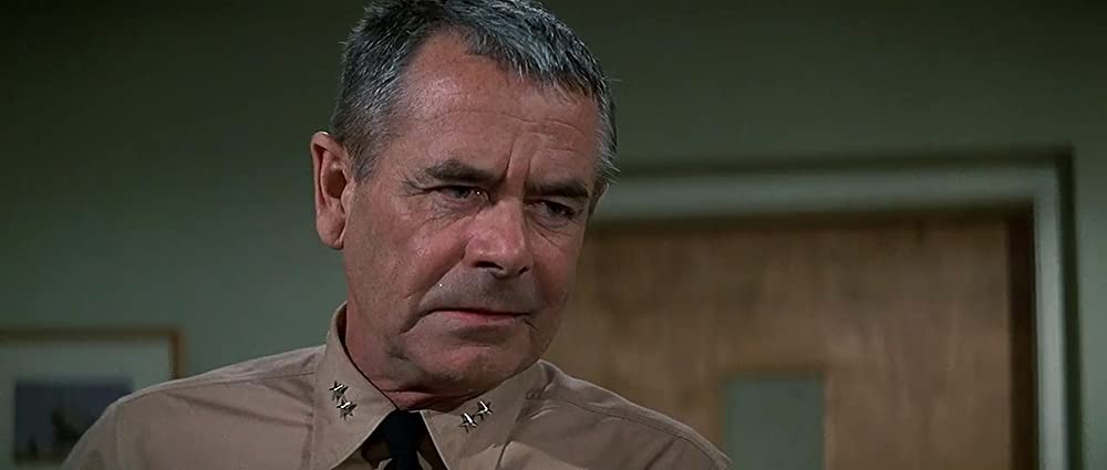 「ミッドウェイ」グレン・フォードの画像