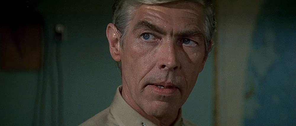 「ミッドウェイ」ジェームズ・コバーンの画像