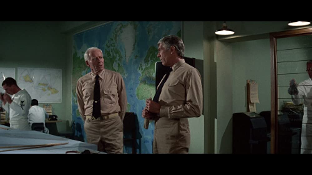 「ミッドウェイ」ヘンリー・フォンダ & ジェームズ・コバーンの画像