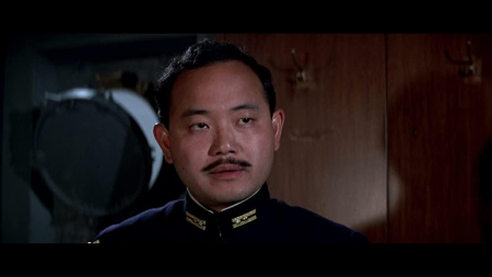 水曜日に抱かれる女の画像