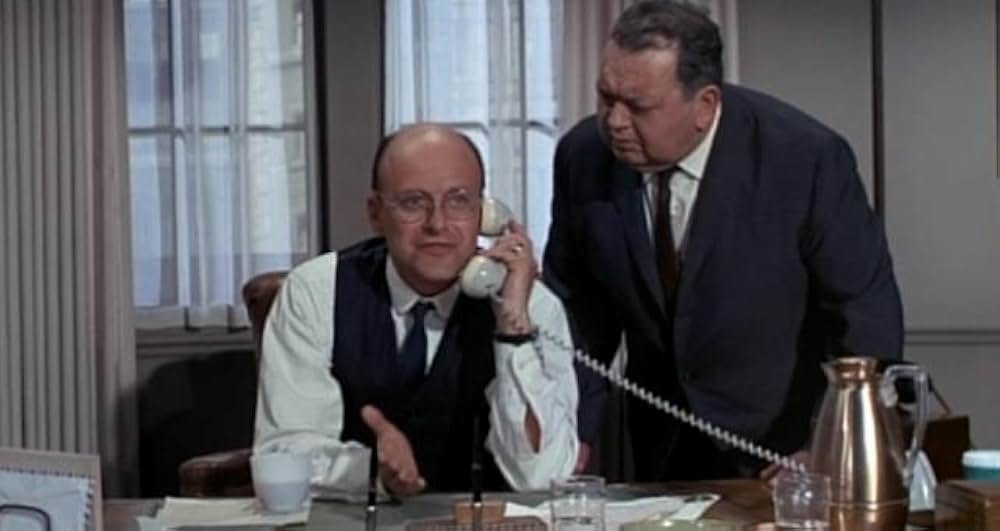 彼女の不道徳な夢の画像