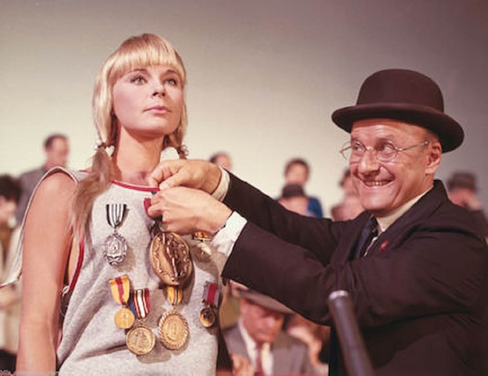 彼女の不道徳な夢の画像