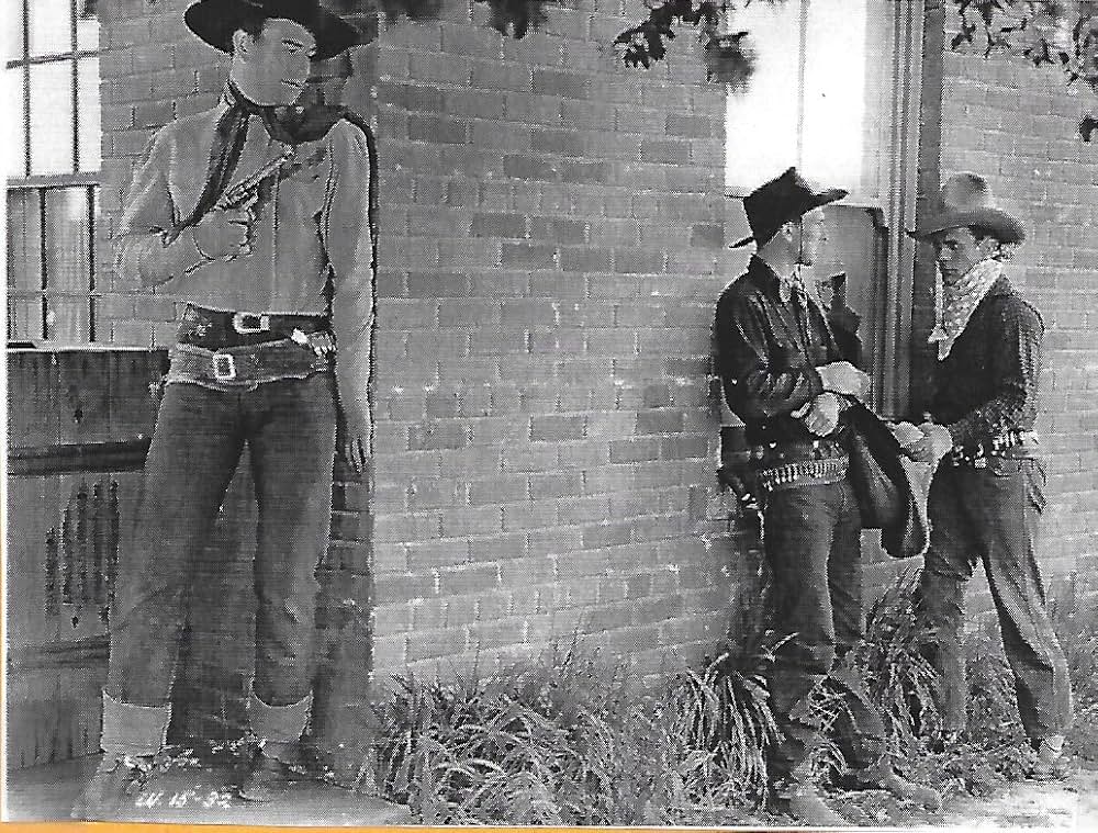 夜明けの男の画像