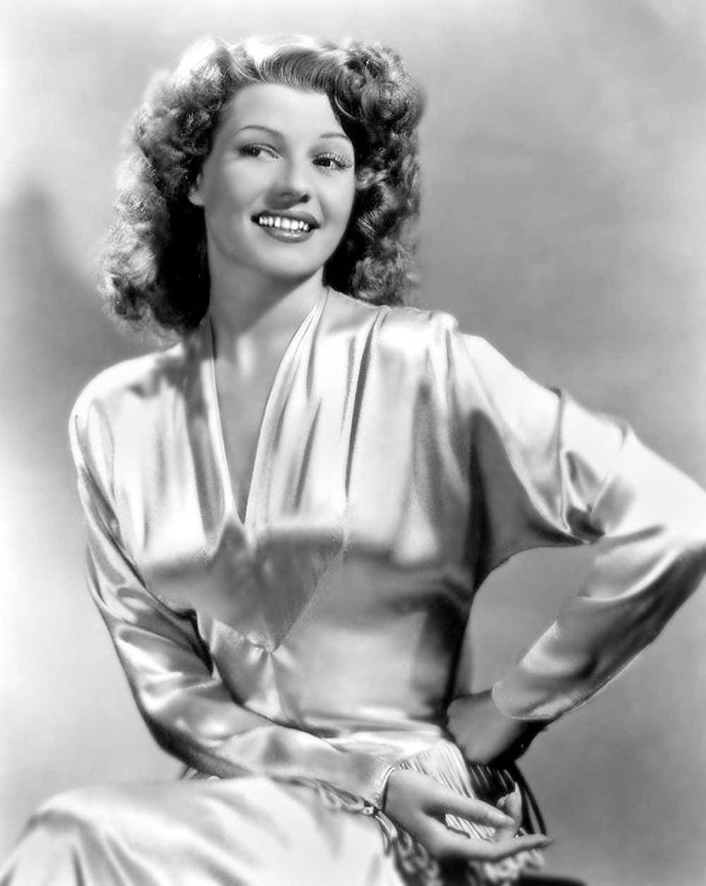 「晴れて今宵は」リタ・ヘイワースの画像