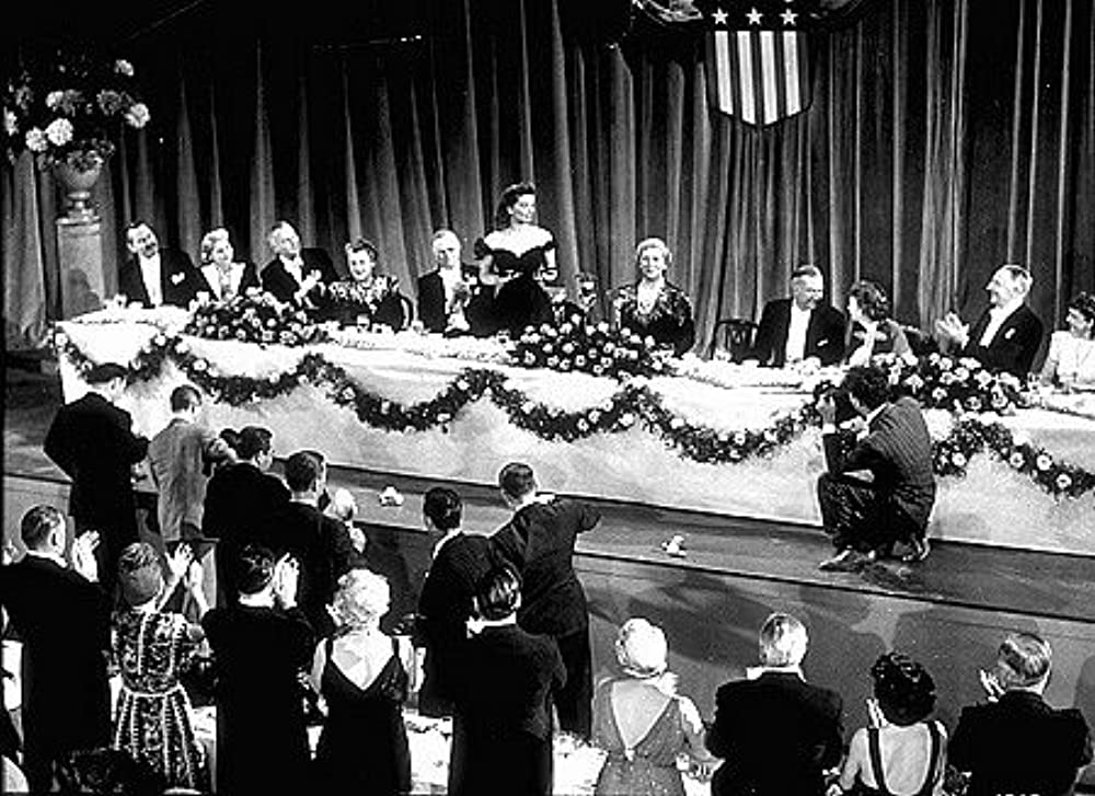 「女性No.1」キャサリン・ヘプバーン & フェイ・ベインター & エディス・エバンソン & マイナー・ワトソンの画像