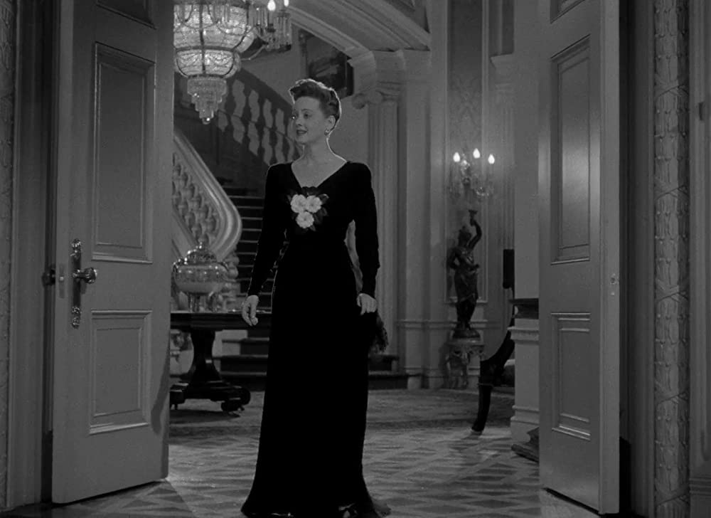 「情熱の航路」ベティ・デイビスの画像