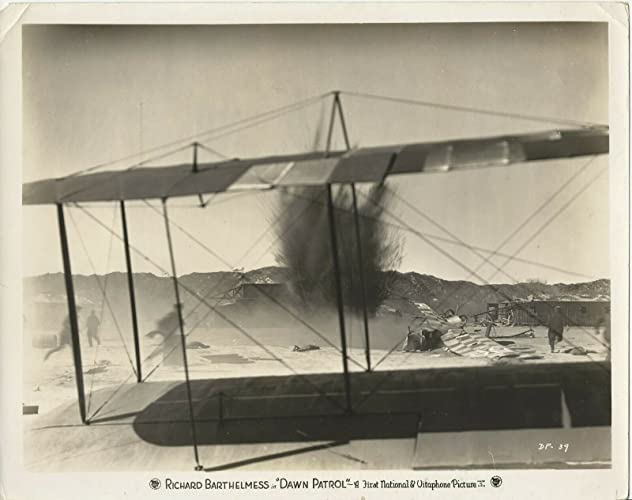 暁の偵察の画像