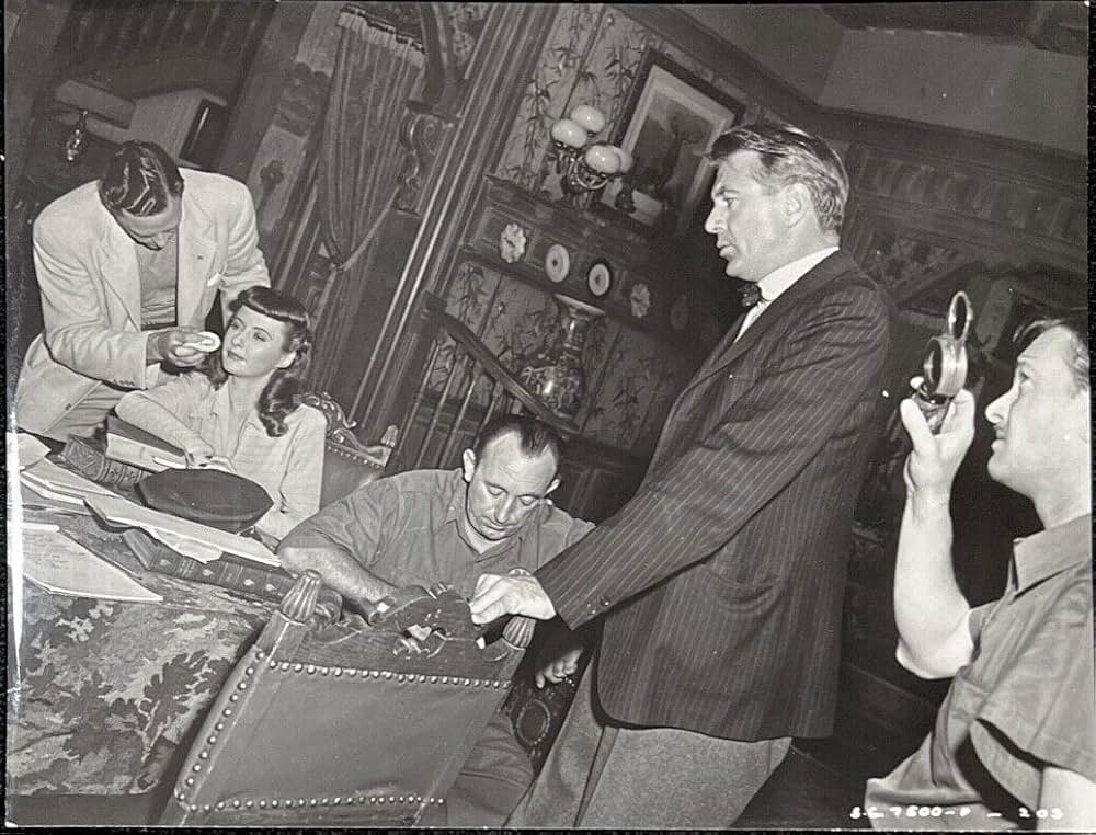 「教授と美女」の画像